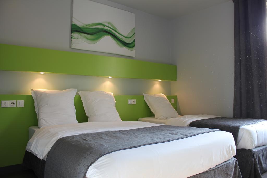 Esplanade Hotel 2*